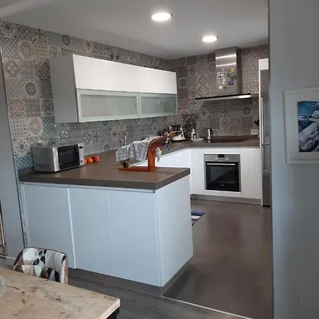 Villa Precioso Chalet De Lujo En Capital, Junto Al Parque Tecnológico *